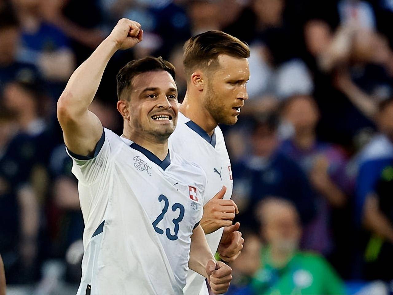 爱游戏体育app下载安装战术调整首场状态出色，瑞士队观众沸腾！，姆巴佩重返赛场赢得满堂喝彩的简单介绍