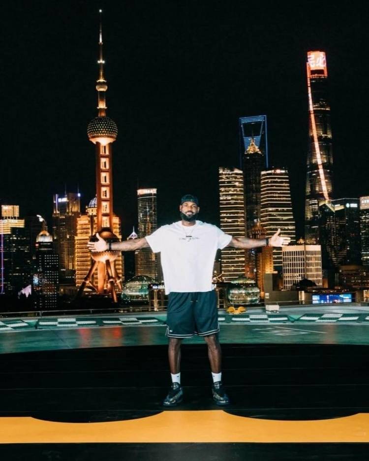 爱游戏体育手机登录詹姆斯新星高光表现表现惊艳，利物浦未来可期！的简单介绍