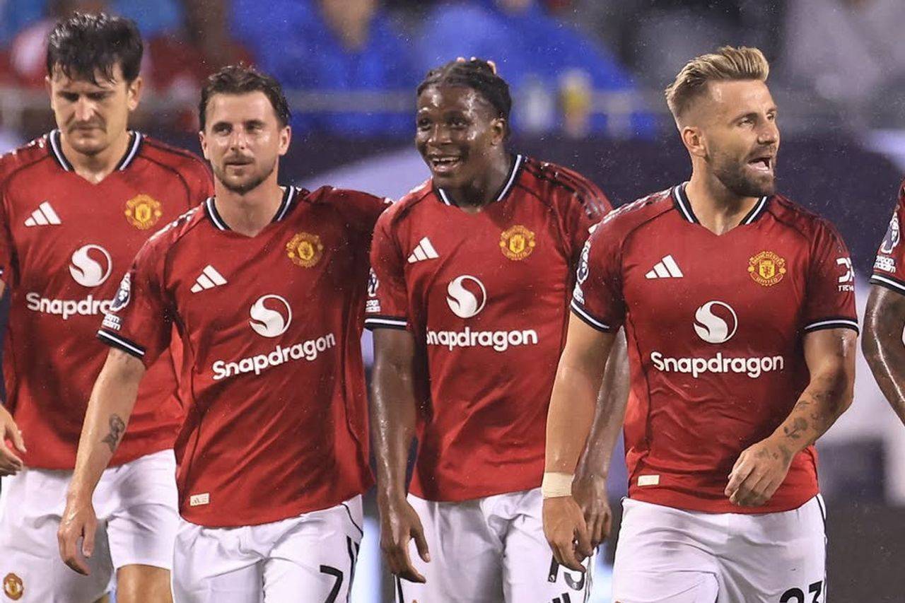 关于全明星赛清晨再迎强敌；曼城主帅复盘；主帅态度——悬念犹存；球队文化再被提及的信息