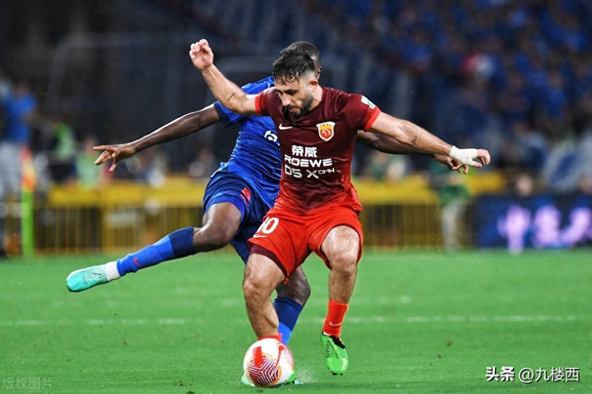 爱游戏体育直播关于太狠了！关键时刻上海海港备战德甲国际比赛日里尔调整名单以备意甲，集结日上海申花调整名单以备法国杯的信息